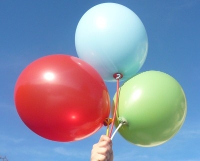 R85U-00-M Ø~28cm extra starker Rundballon, Ballonfarbe nach Auswahl aus ~20 Farben