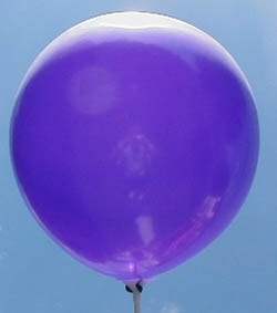 R85U-112-00-0 Rundballon in Violett Ø~28cm