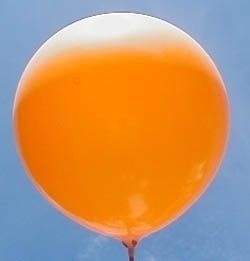 R120U-108-00-0 Rundballon in Orange Ø~40cm extra stark,